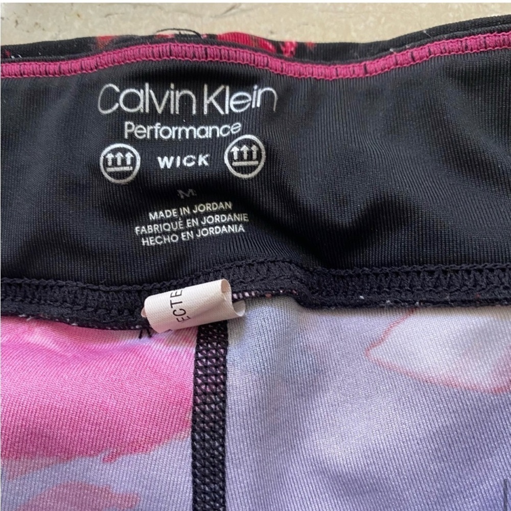 Bundle of 2 Calvin Klein Capri Crop Leggings Medium - Picture 14 of 14